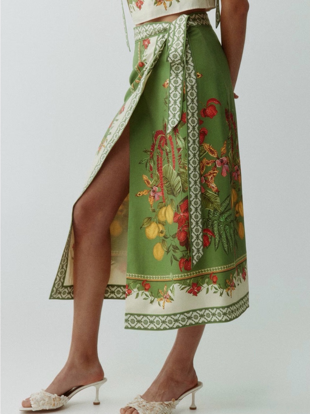 H&M Wrap Midi Skirt Size XS - Picture 2 of 4